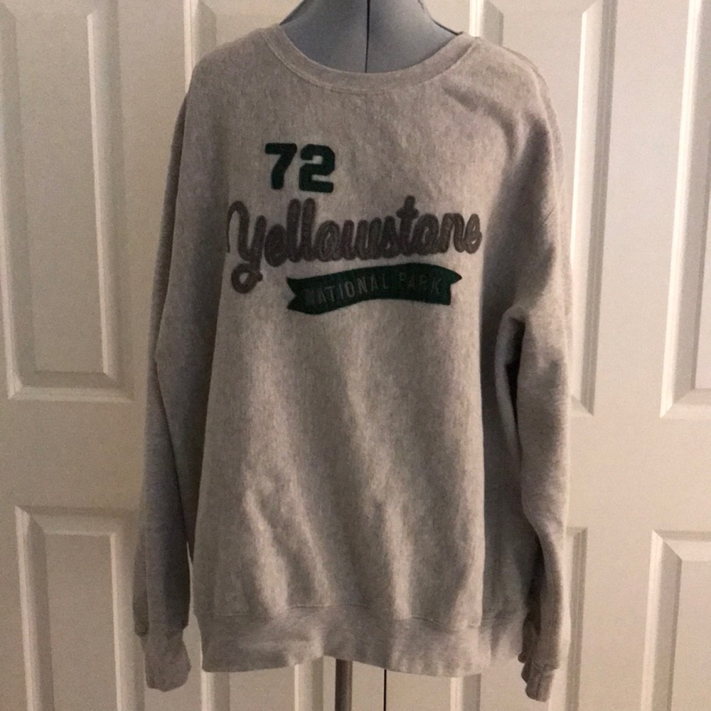 Yellowstone National Park Gray w/ Green Crewneck Pro Weave Sweatshirt XL